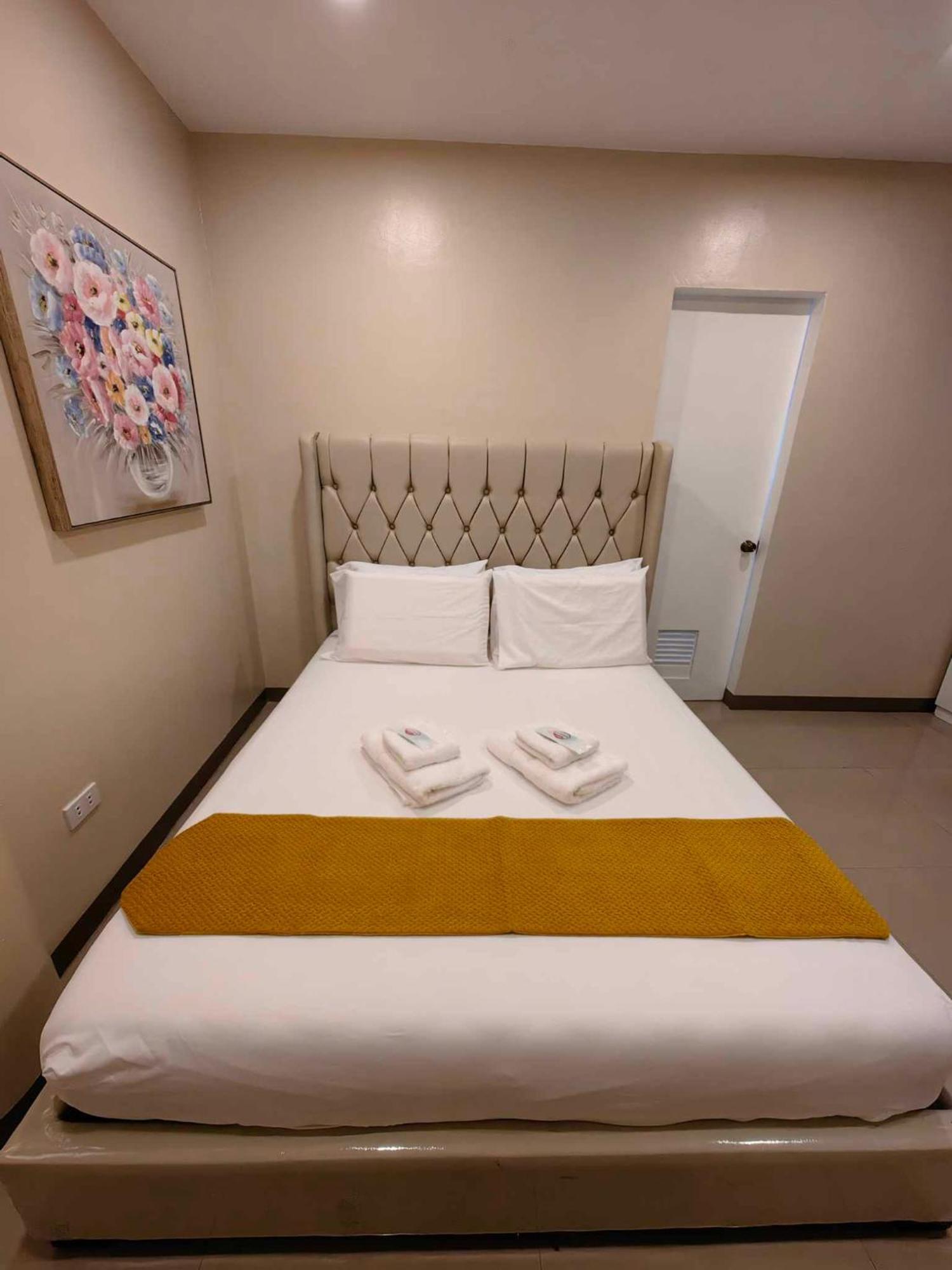 Primerose Residences - Near Mactan-Cebu International Airport Мактан Екстериор снимка