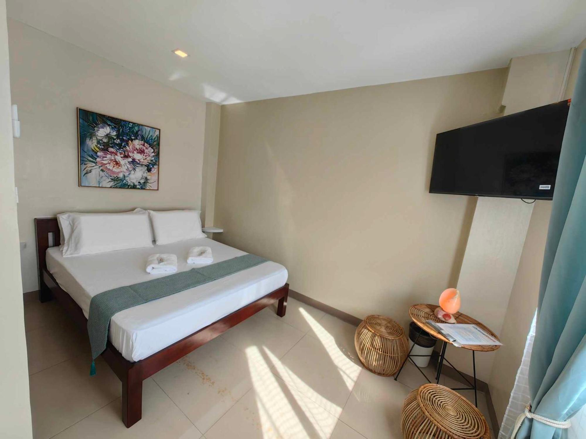Primerose Residences - Near Mactan-Cebu International Airport Мактан Екстериор снимка